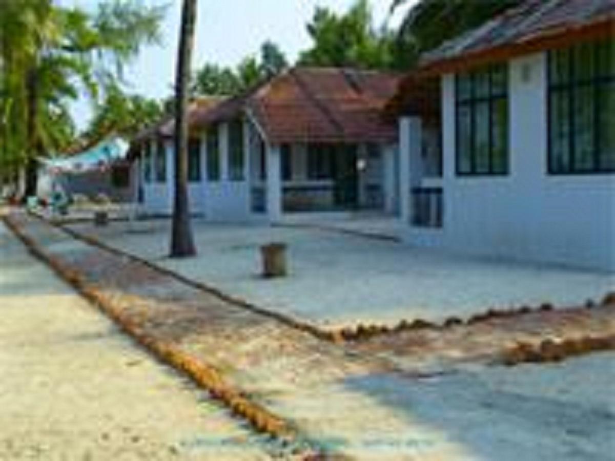 Kadmath Beach Resort Kadmath Island Exterior foto
